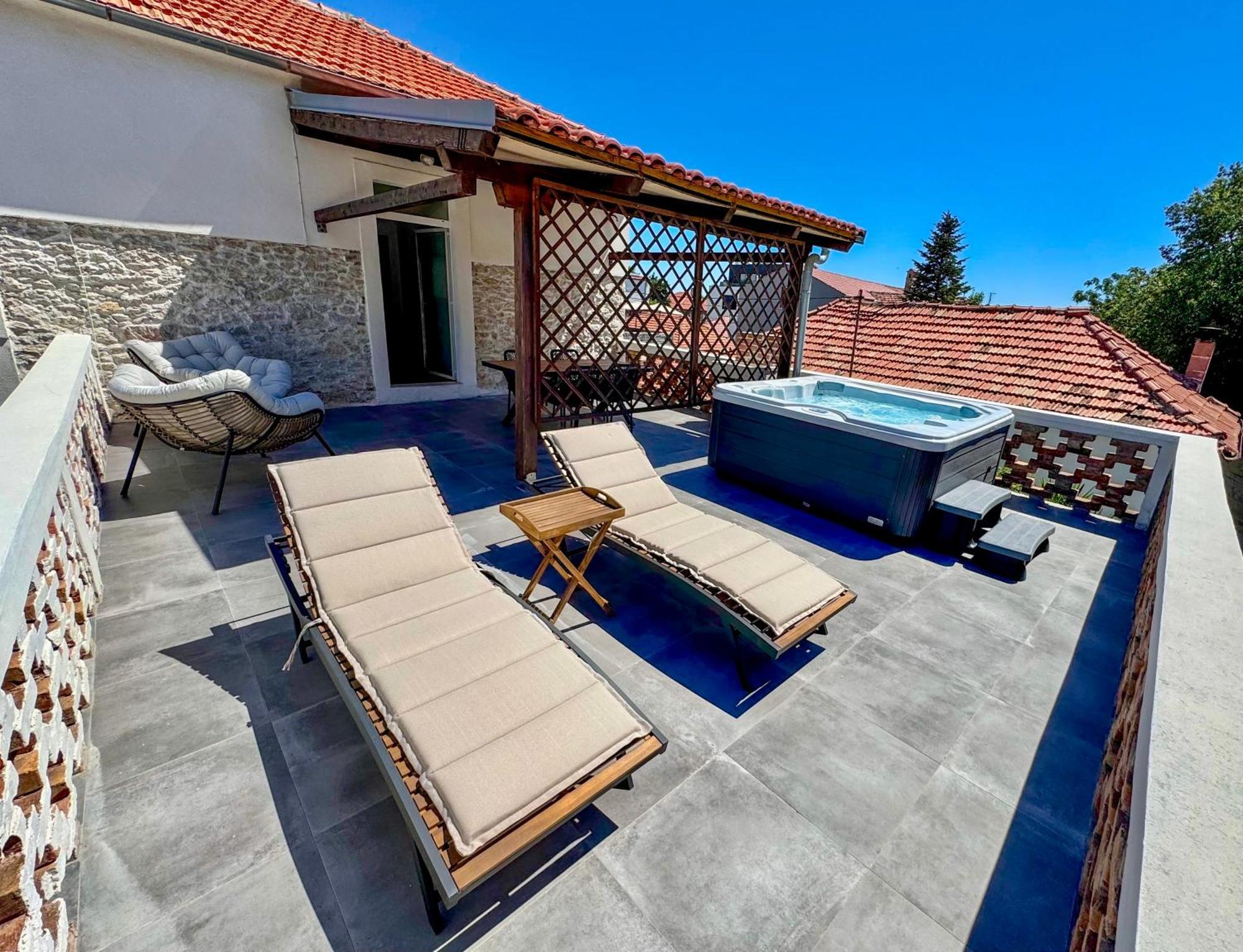 Karuzz Apartment Zadar